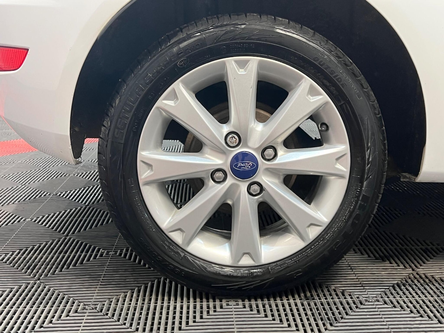 Used Ford Fiesta 2010 for sale - 76317811: Photo 38