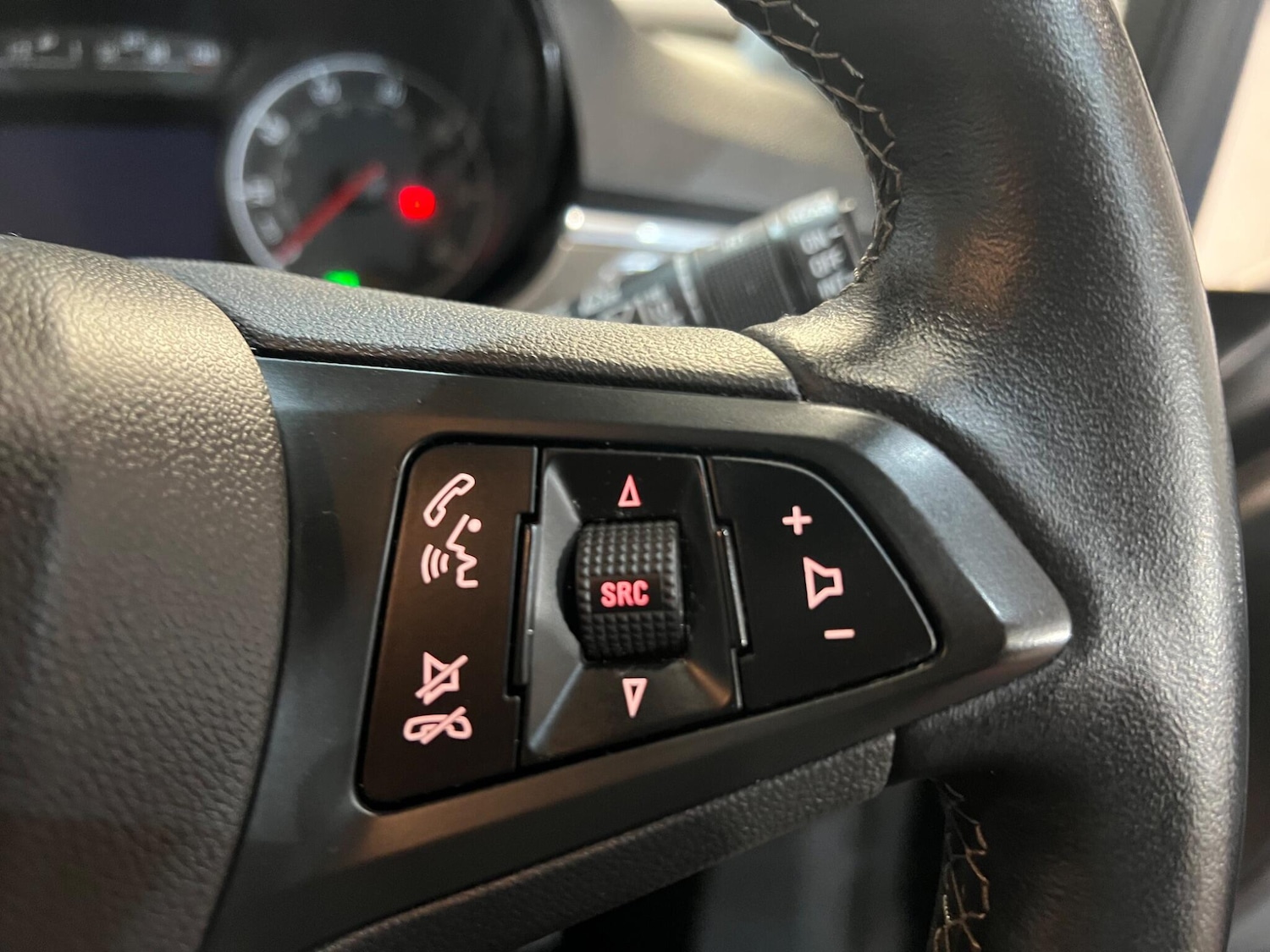 Used Vauxhall Corsa 2015 for sale - 76189041: Photo 23