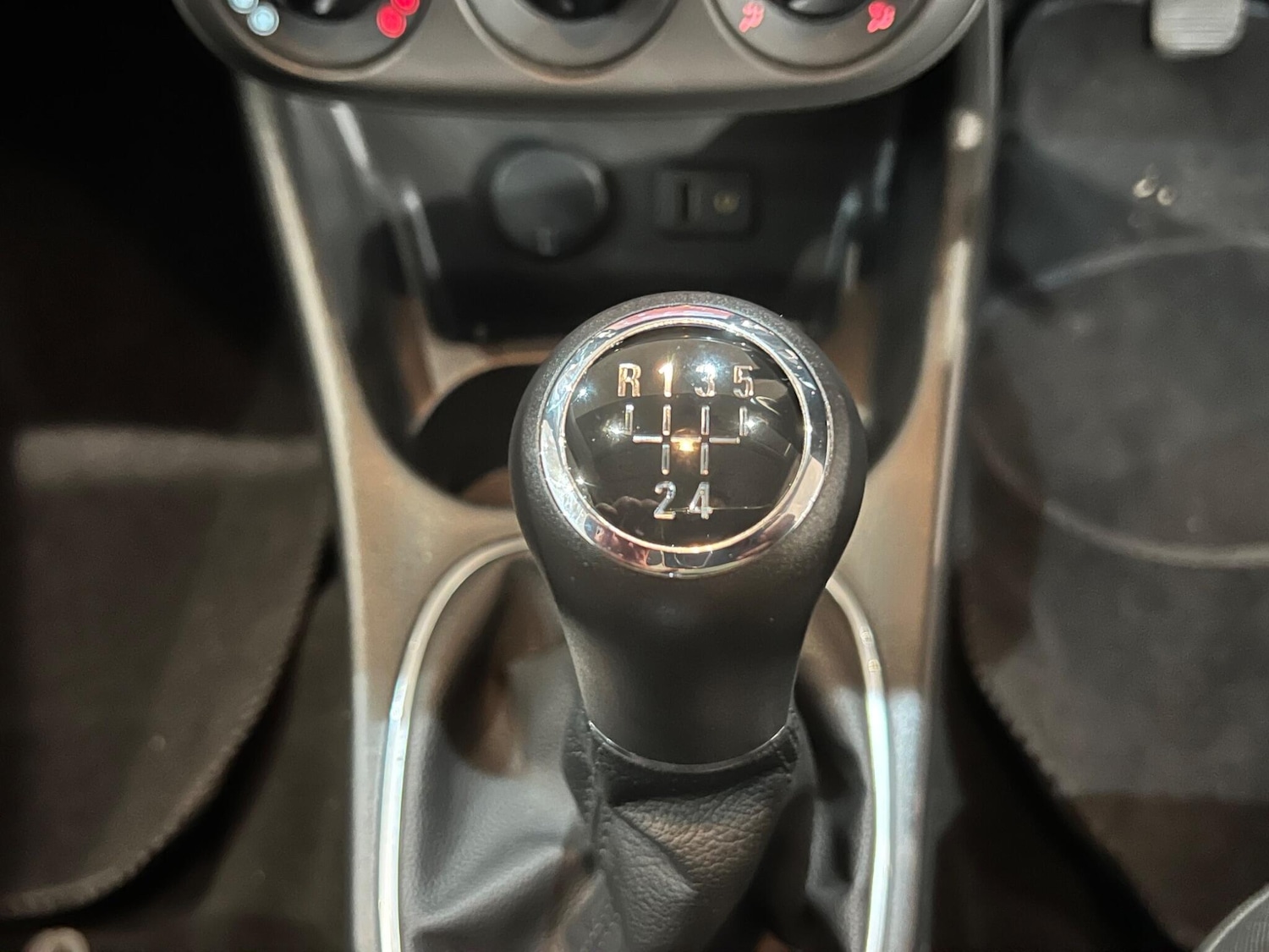 Used Vauxhall Corsa 2015 for sale - 76189041: Photo 26