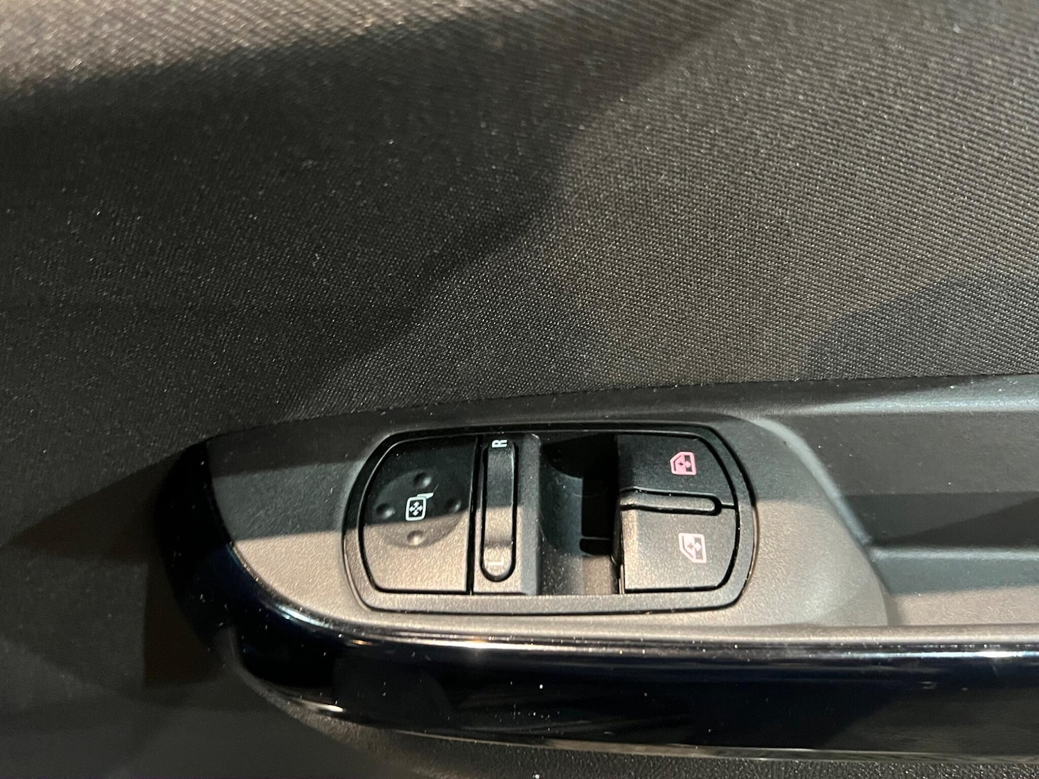 Used Vauxhall Corsa 2015 for sale - 76189041: Photo 29