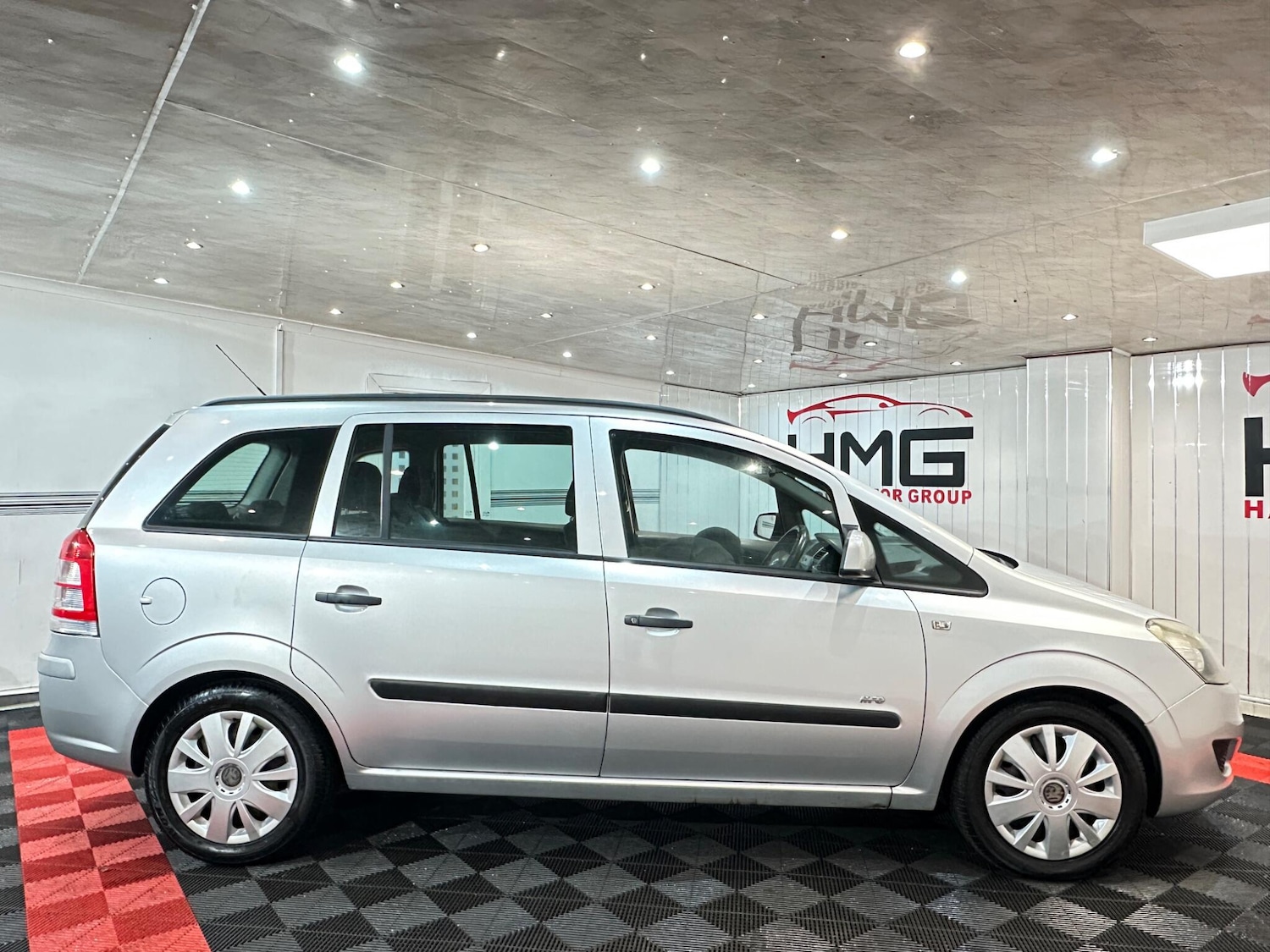 Used Vauxhall Zafira 2009 for sale - 77098152: Photo 10