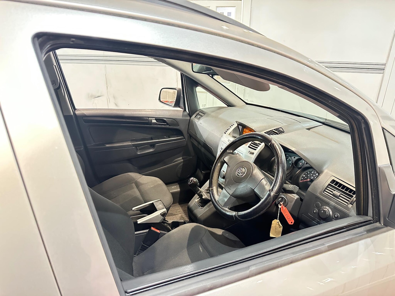 Used Vauxhall Zafira 2009 for sale - 77098152: Photo 12