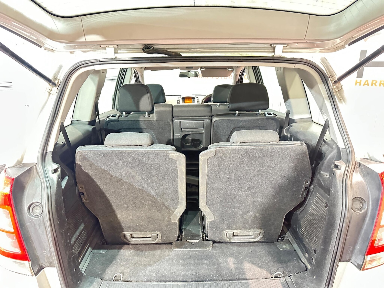 Used Vauxhall Zafira 2009 for sale - 77098152: Photo 18