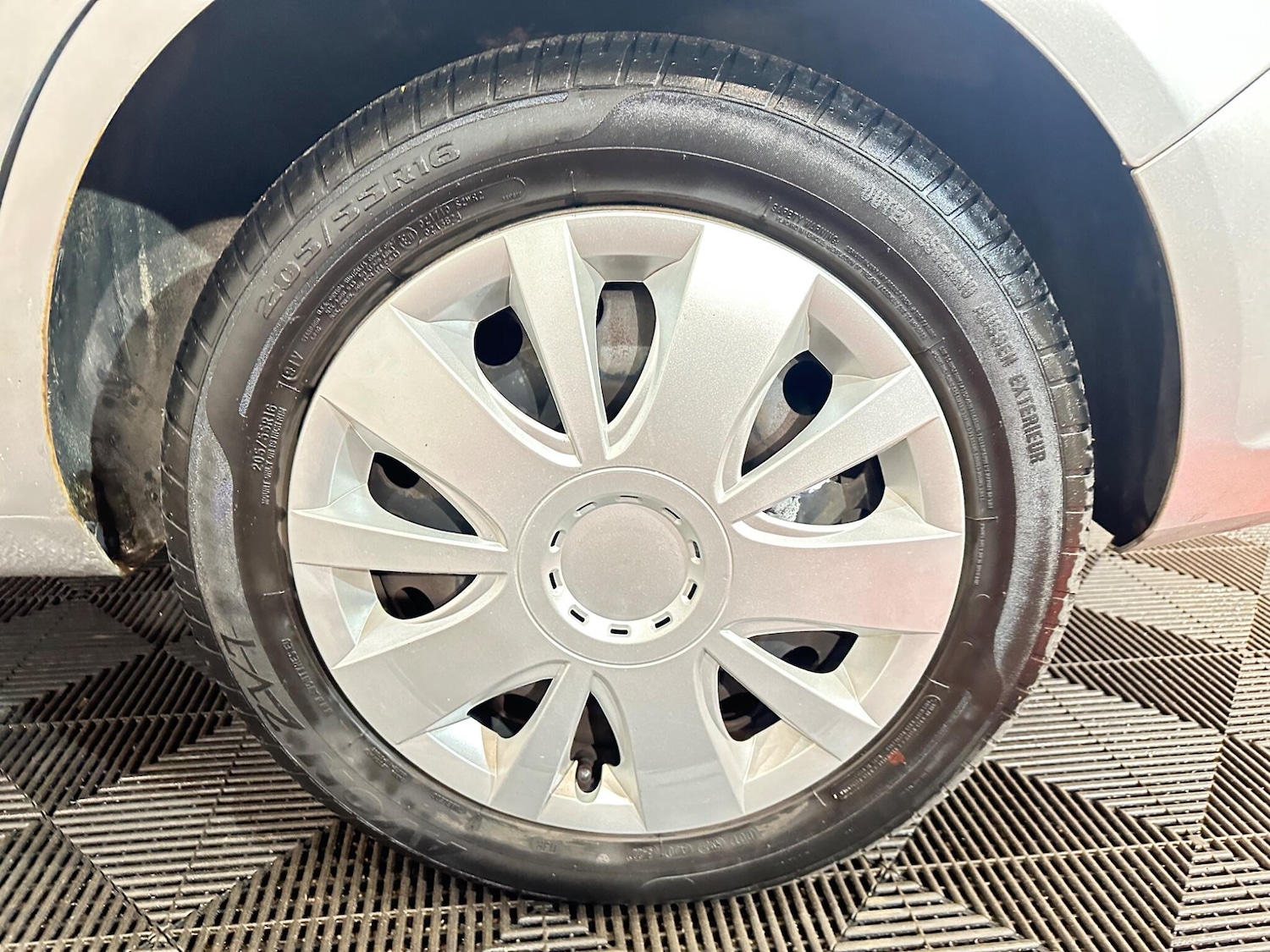 Used Vauxhall Zafira 2009 for sale - 77098152: Photo 29