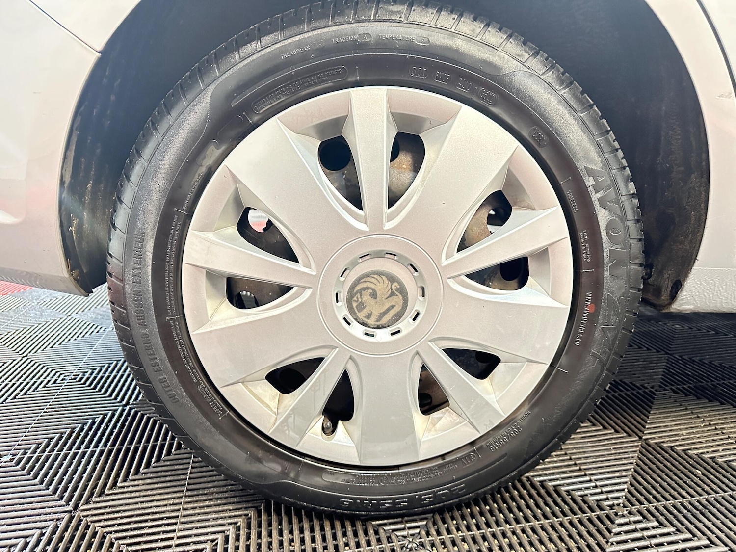 Used Vauxhall Zafira 2009 for sale - 77098152: Photo 31