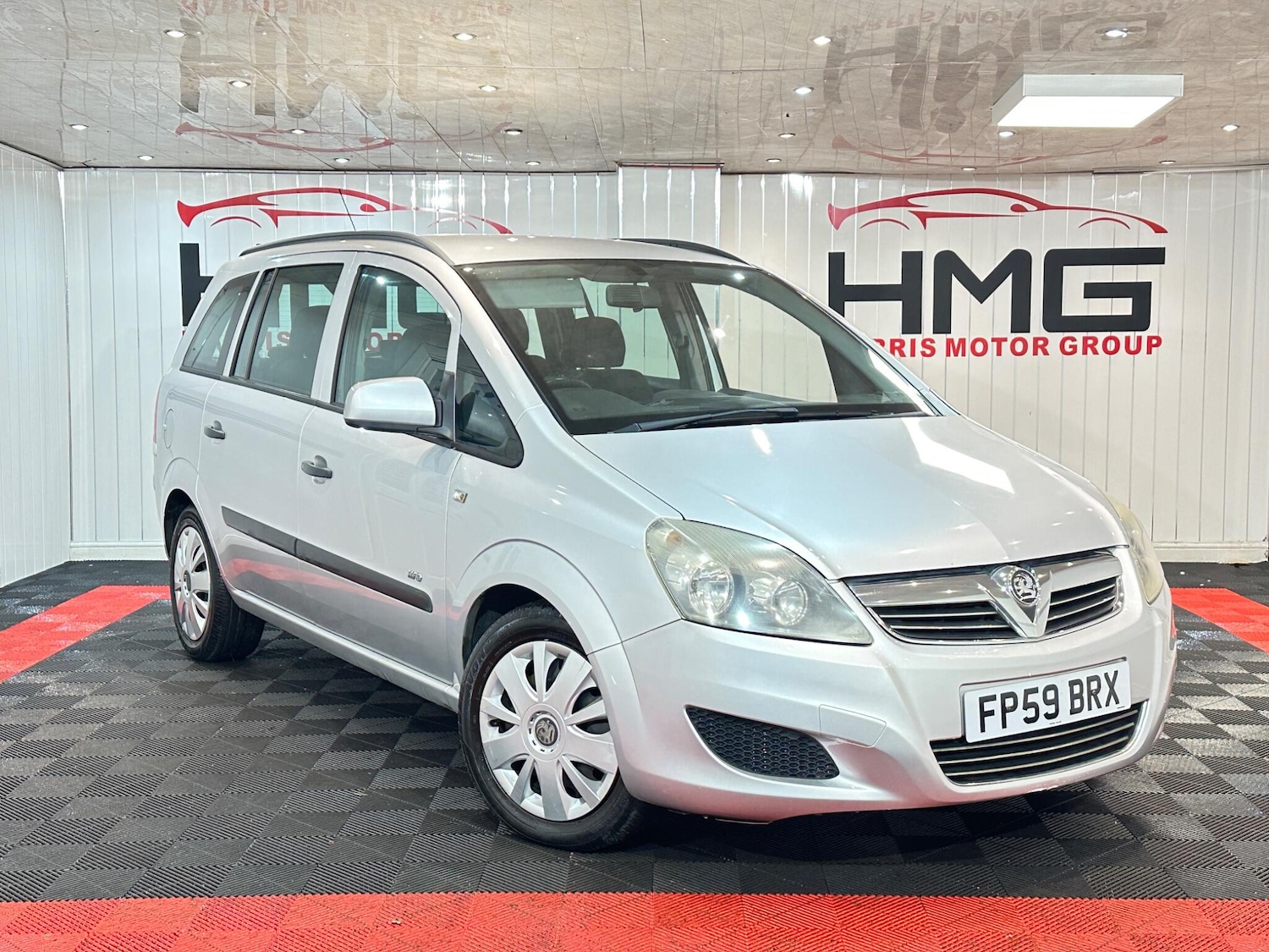 Used Vauxhall Zafira 2009 for sale - 77098152: Photo 32