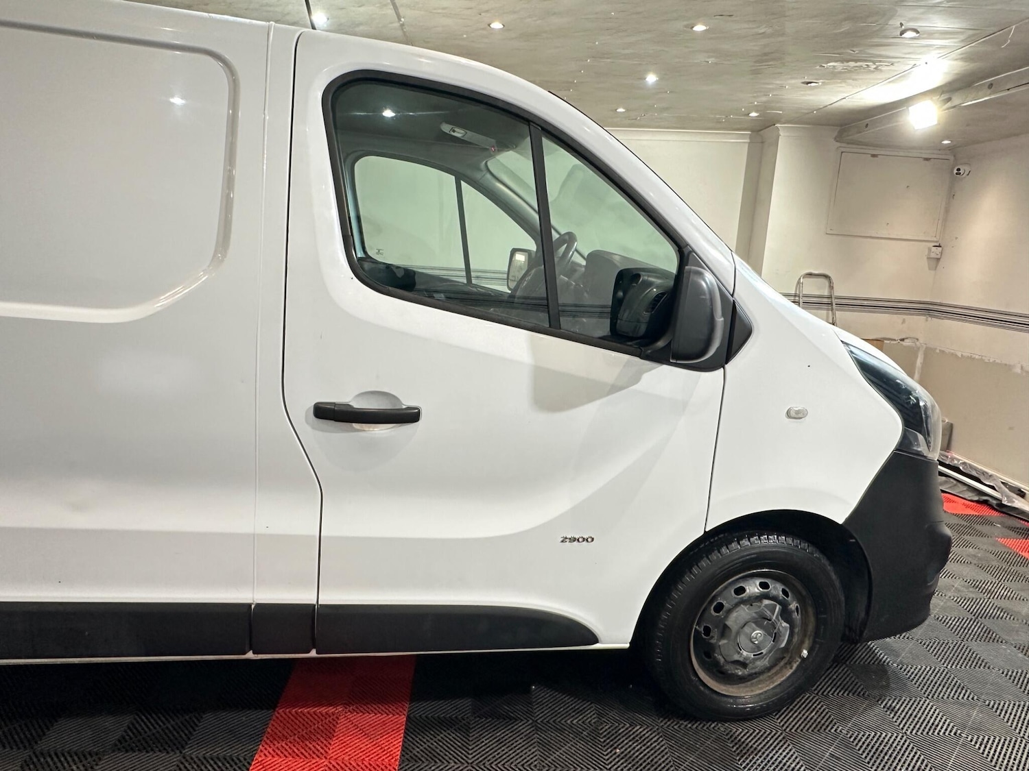 Used Vauxhall Vivaro 2015 for sale - 76990409: Photo 11