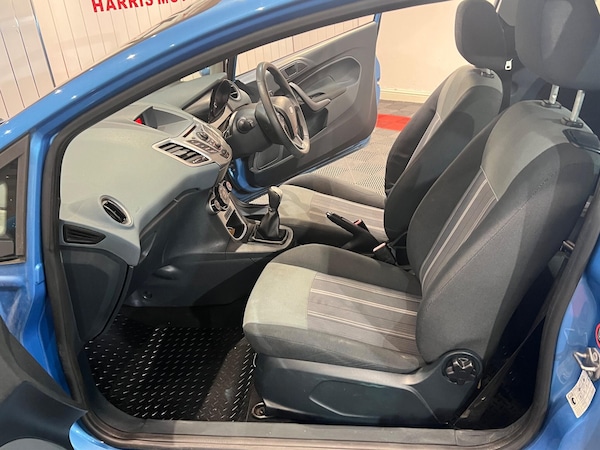 Used Ford Fiesta 2010 for sale - 76094531: Photo 15