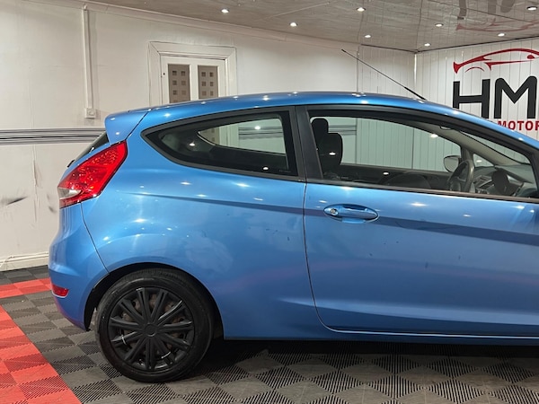 Used Ford Fiesta 2010 for sale - 76094531: Photo 24