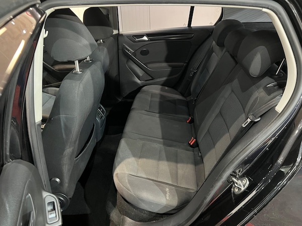Used Volkswagen Golf 2009 for sale - 76269899: Photo 16