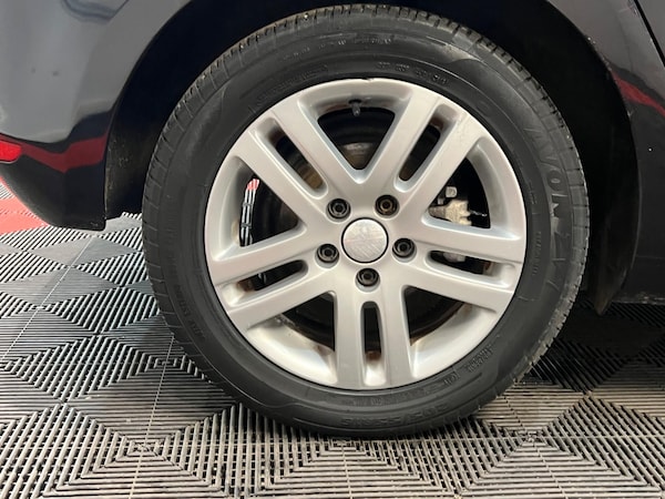 Used Volkswagen Golf 2009 for sale - 76269899: Photo 33