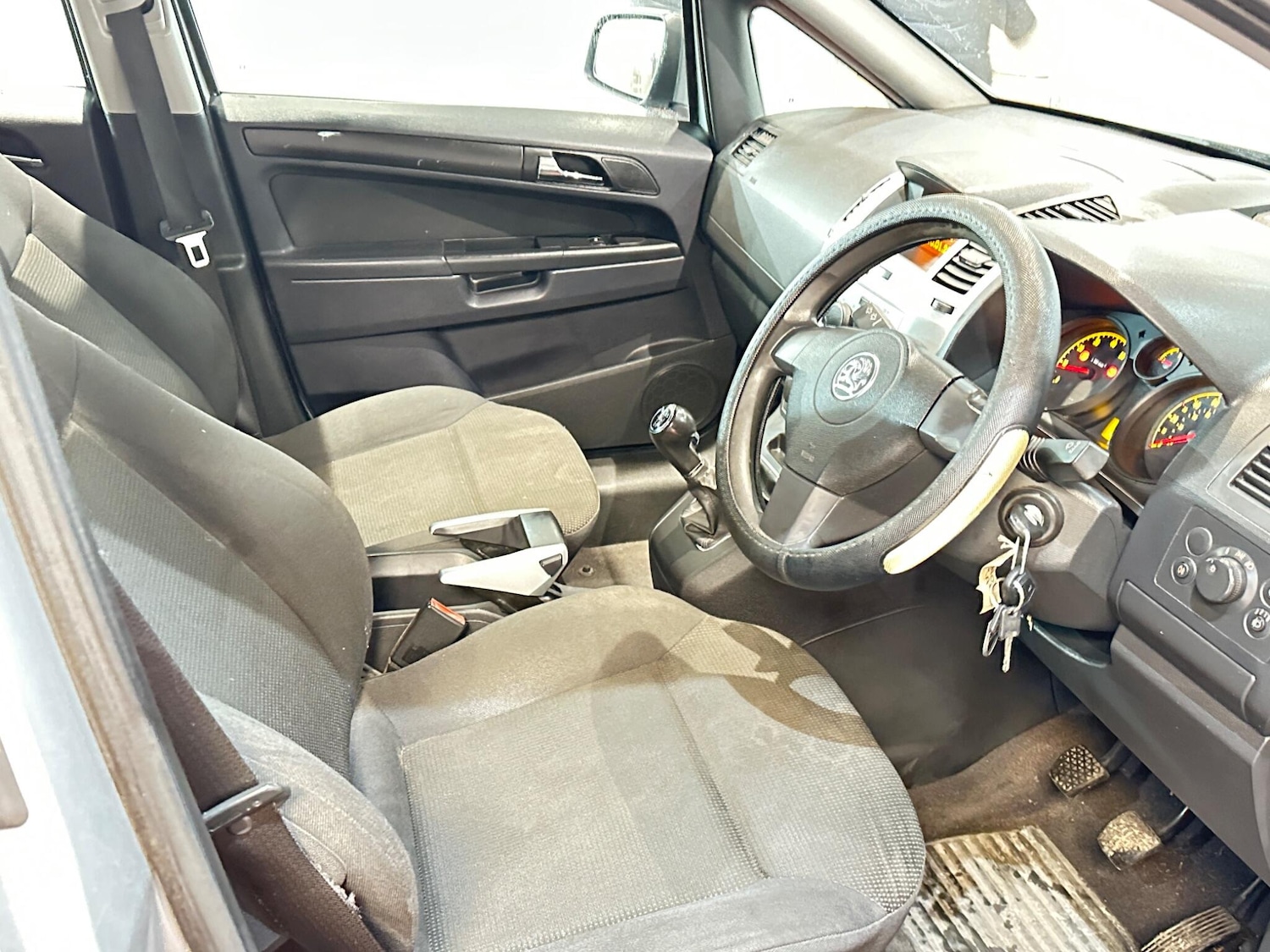 Used Vauxhall Zafira 2010 for sale - 77175785: Photo 20