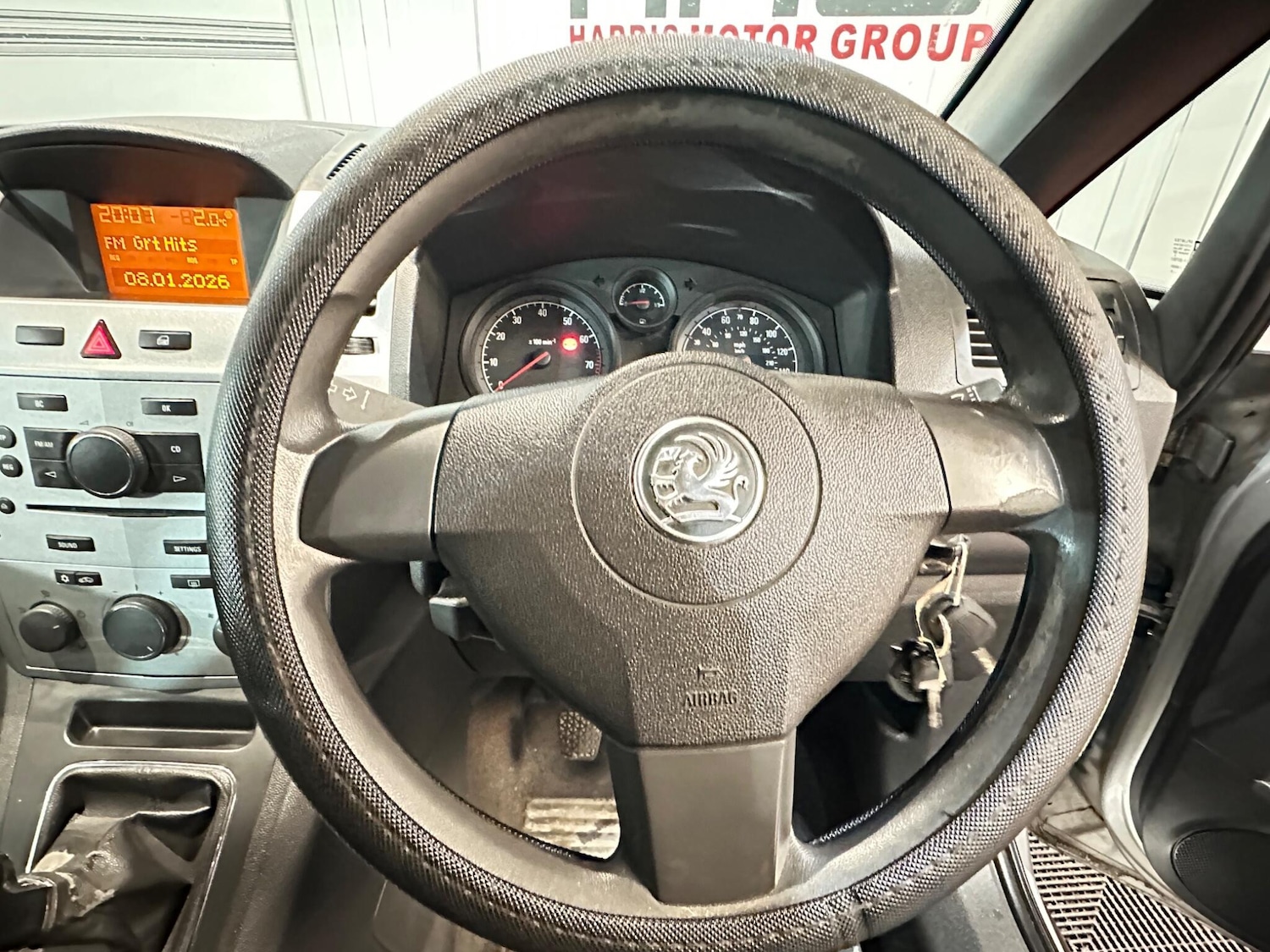 Used Vauxhall Zafira 2010 for sale - 77175785: Photo 26