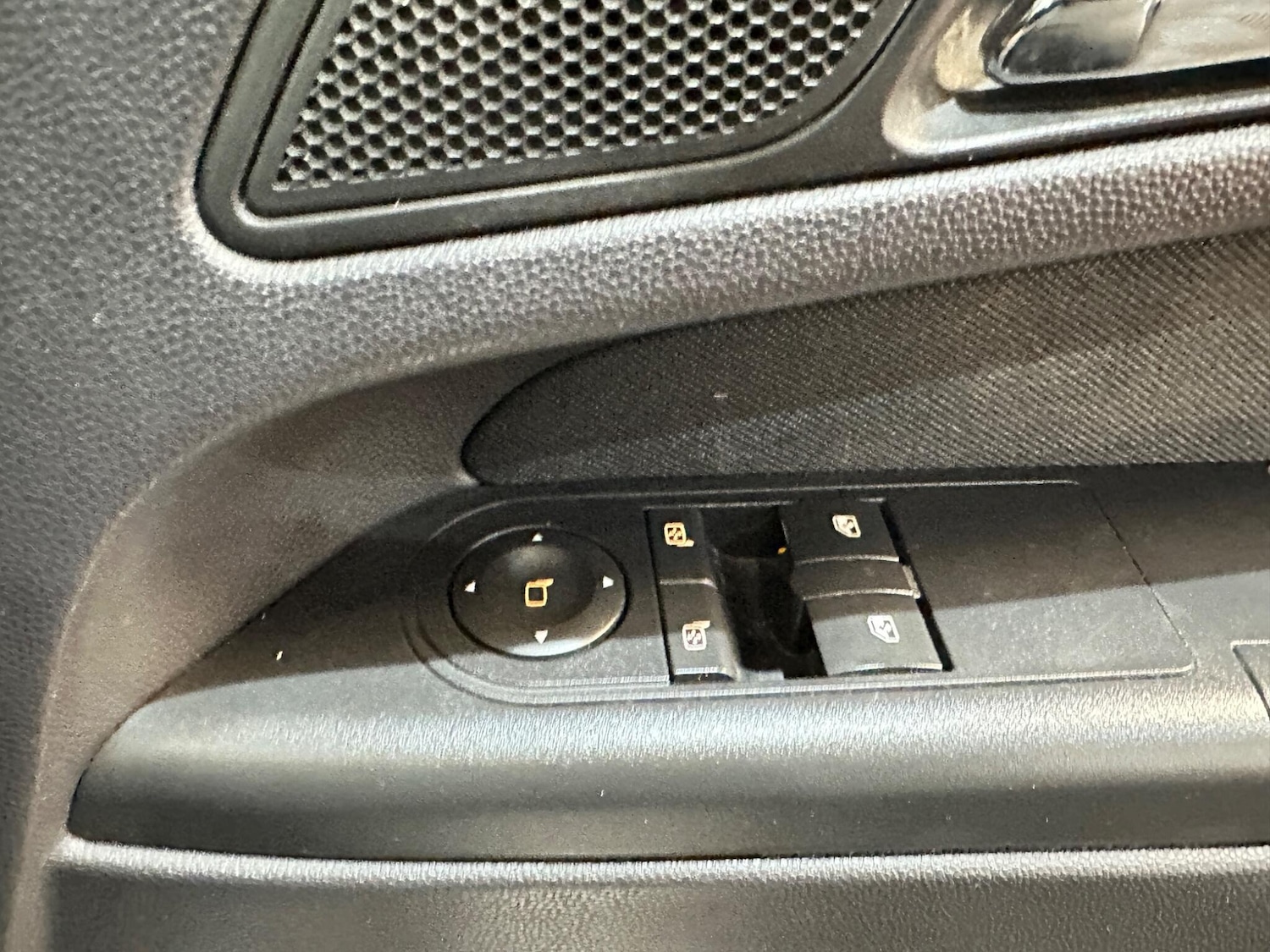 Used Vauxhall Zafira 2010 for sale - 77175785: Photo 29