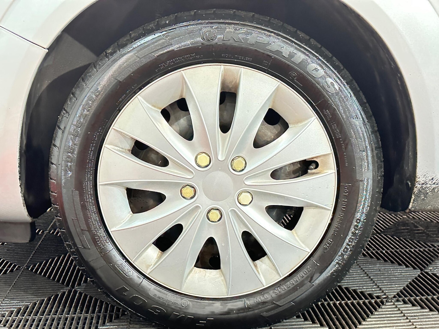 Used Vauxhall Zafira 2010 for sale - 77175785: Photo 34