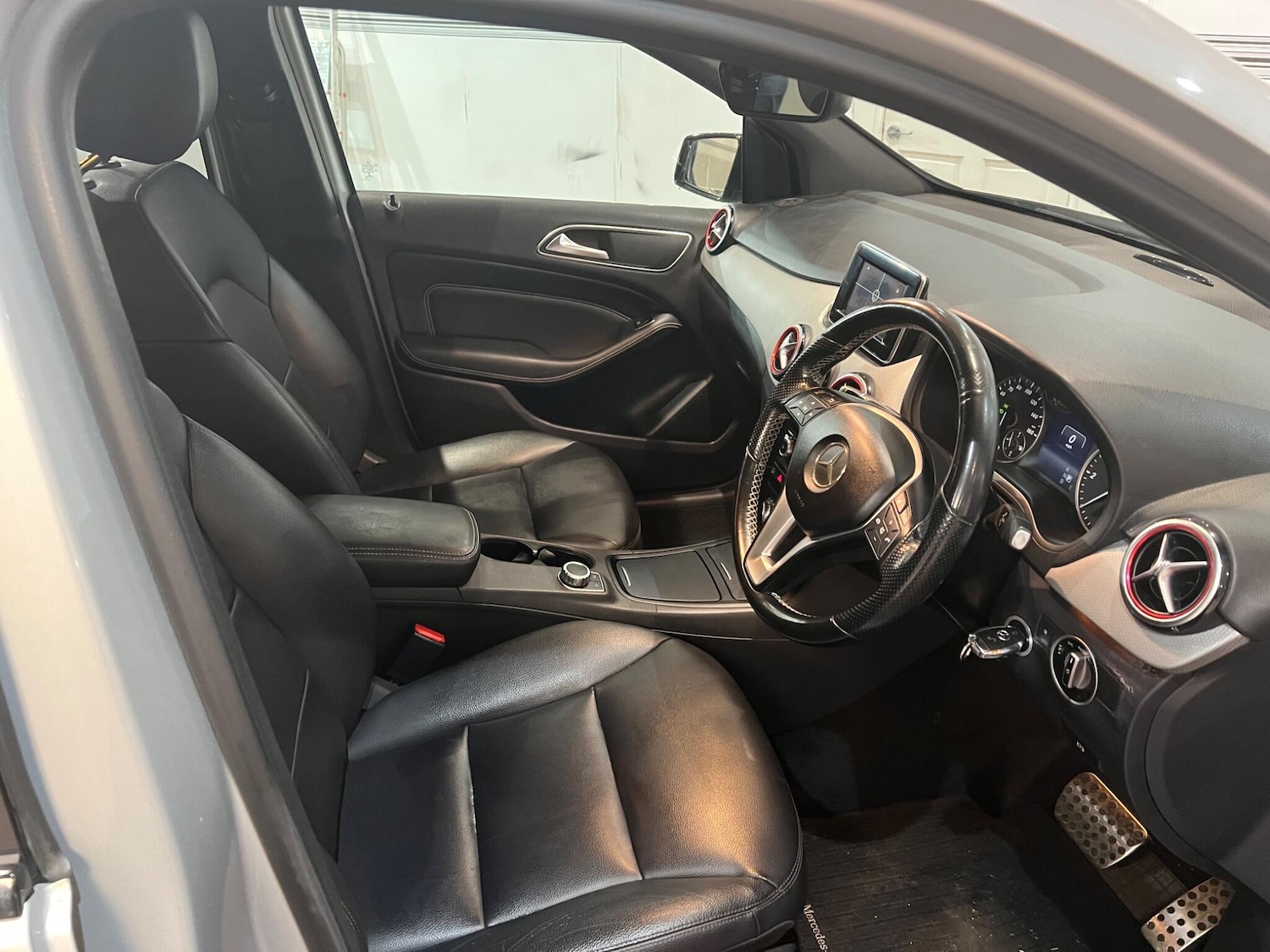 Used Mercedes-Benz B-Class 2014 for sale - 76099613: Photo 12