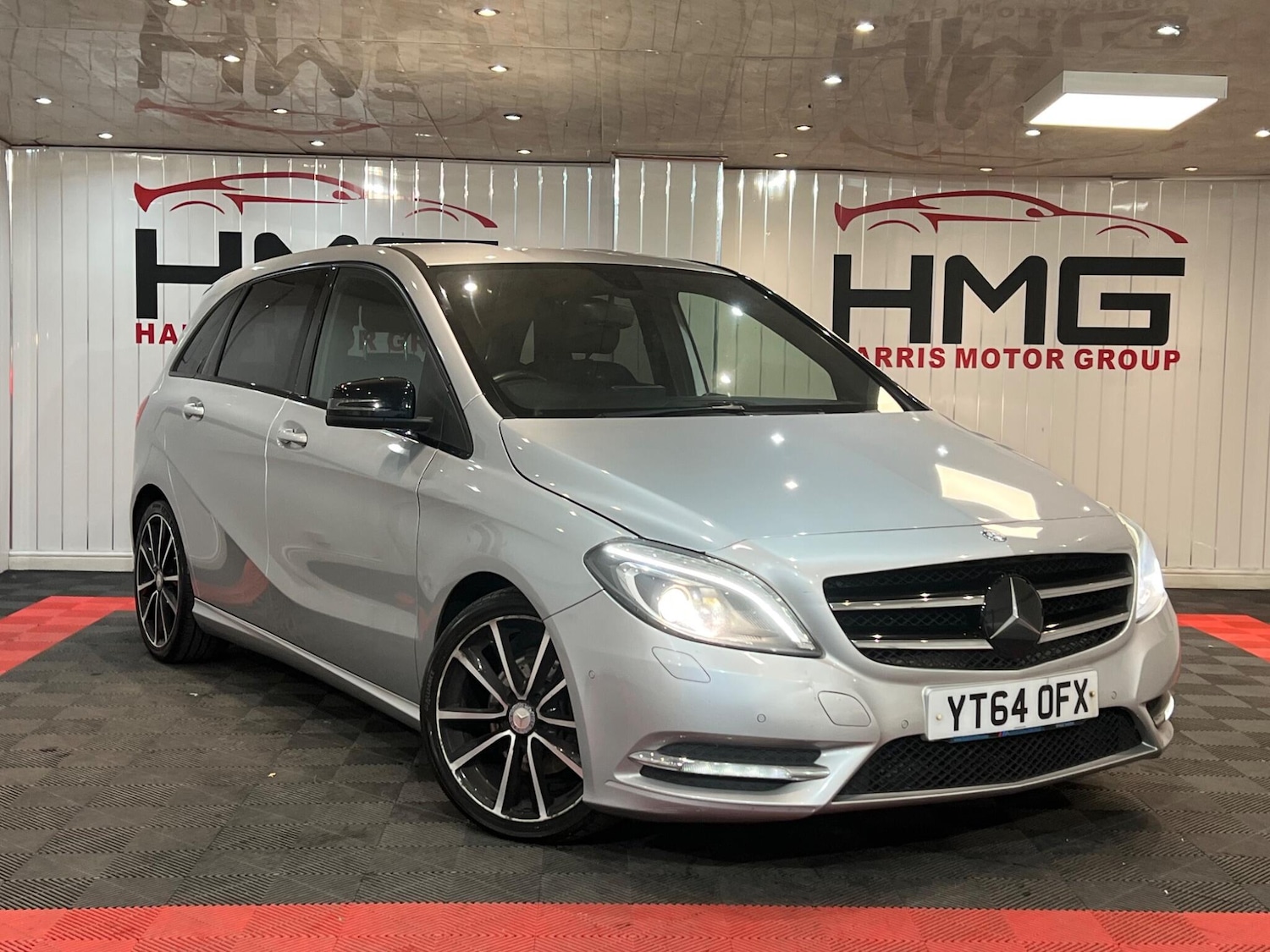 Used Mercedes-Benz B-Class 2014 for sale - 76099613: Photo 2