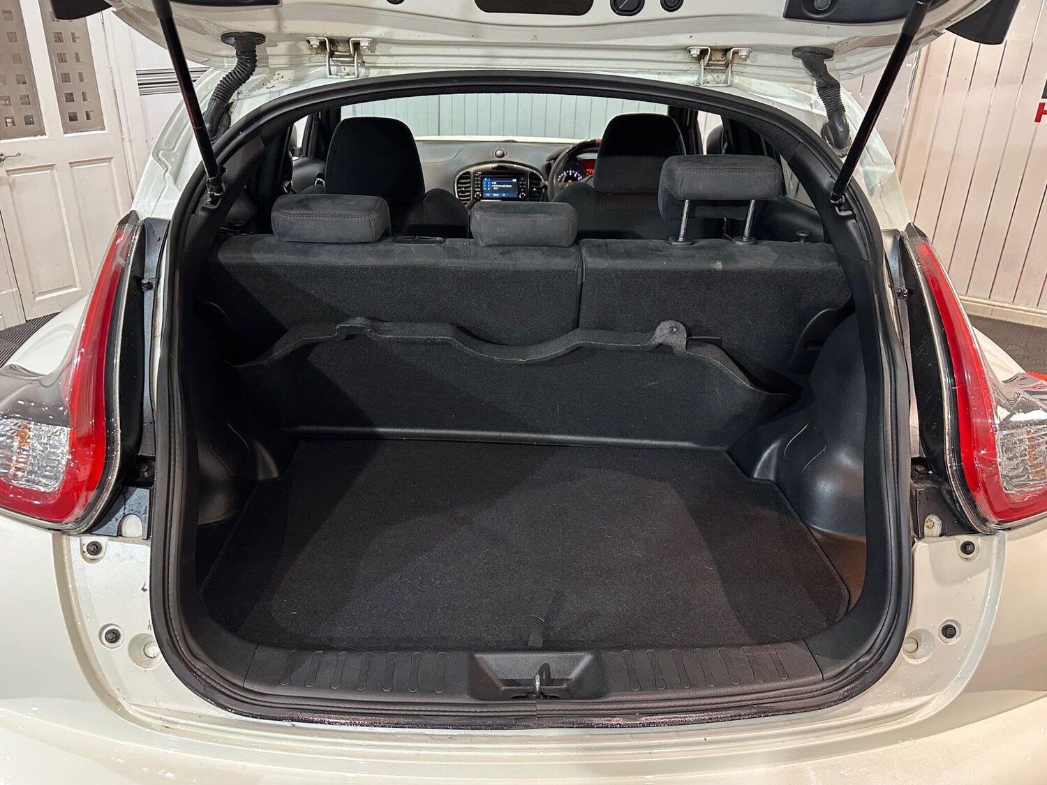 Used Nissan Juke 2015 for sale - 76318184: Photo 16