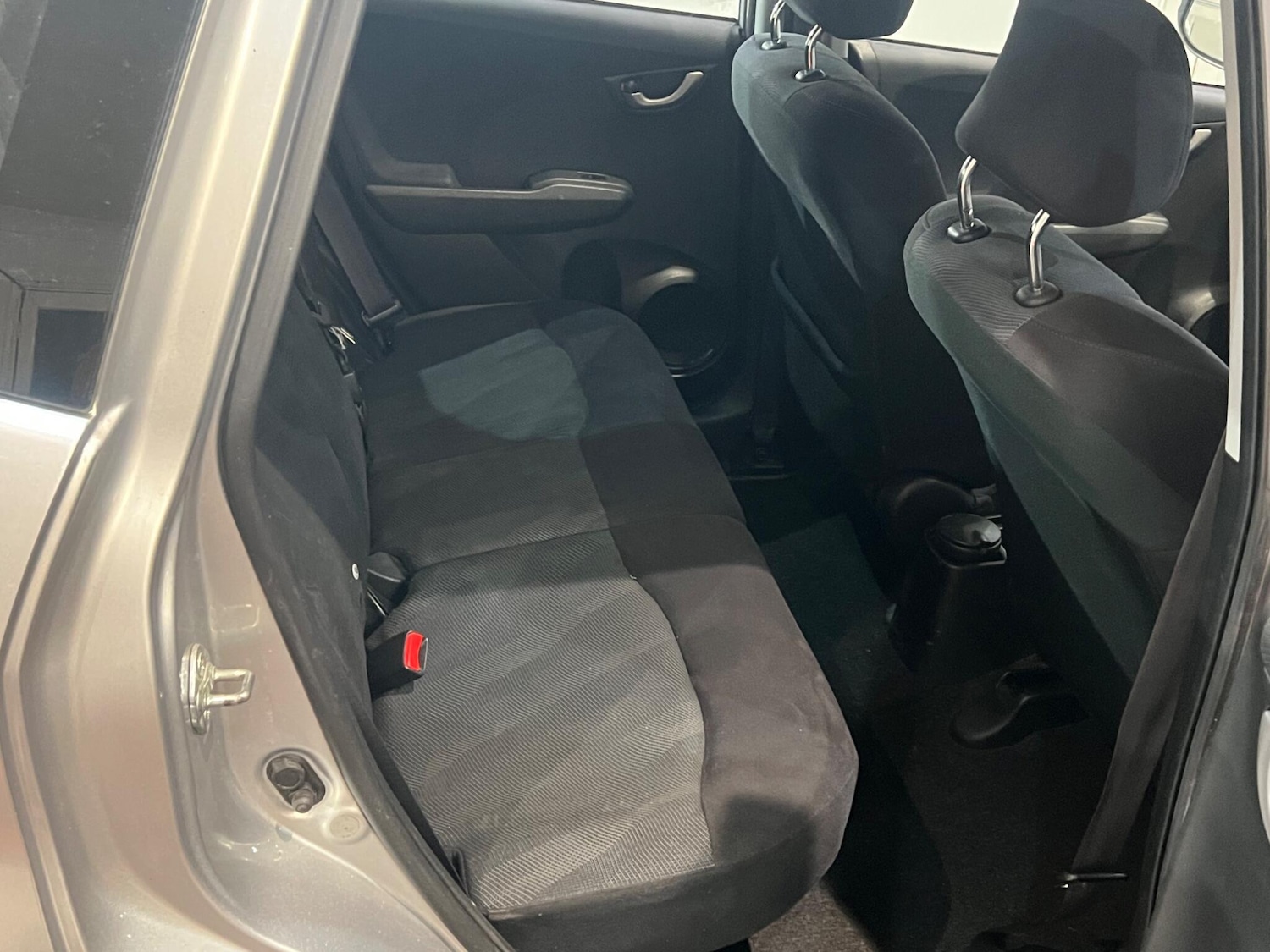 Used Honda Jazz 2010 for sale - 76988719: Photo 17