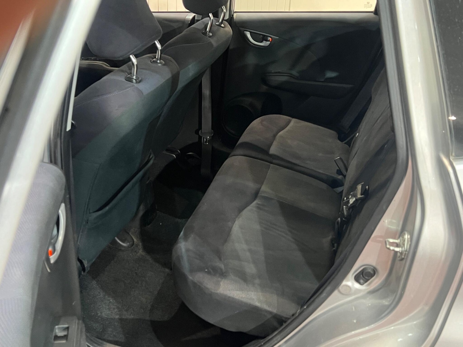 Used Honda Jazz 2010 for sale - 76988719: Photo 19