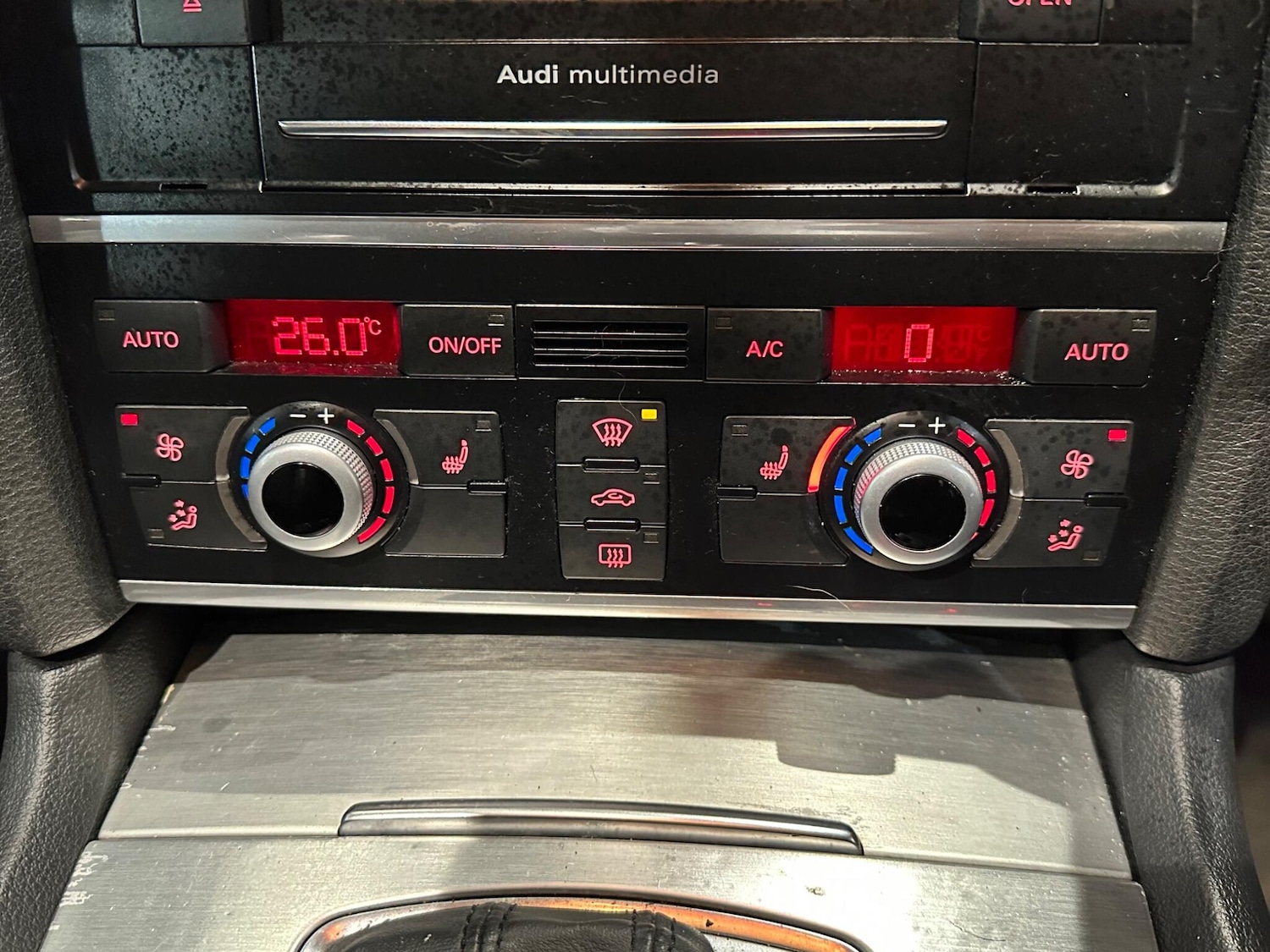 Used Audi Q7 2014 for sale - 76371281: Photo 30