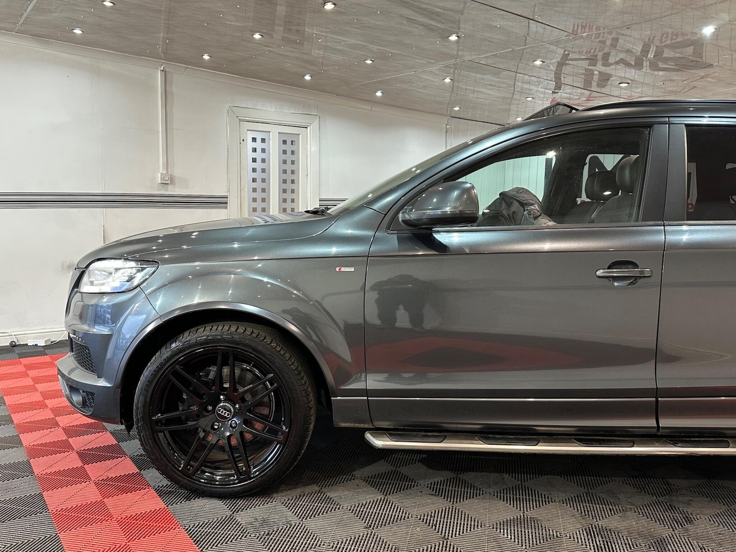 Used Audi Q7 2014 for sale - 76371281: Photo 43