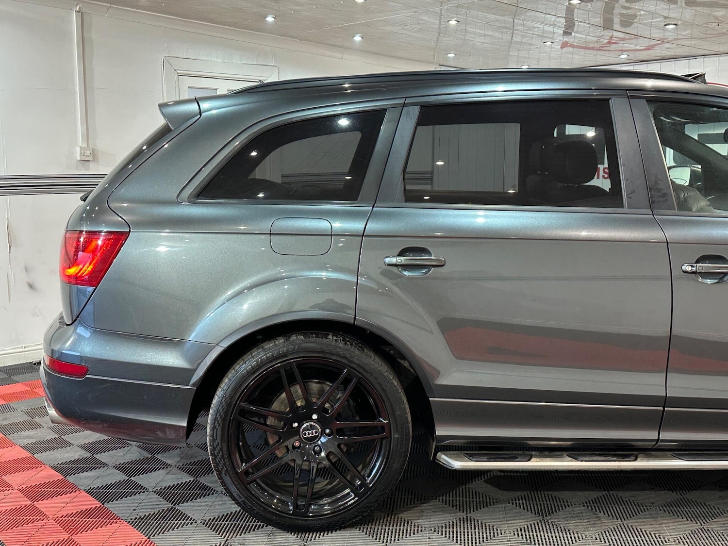 Used Audi Q7 2014 for sale - 76371281: Photo 48