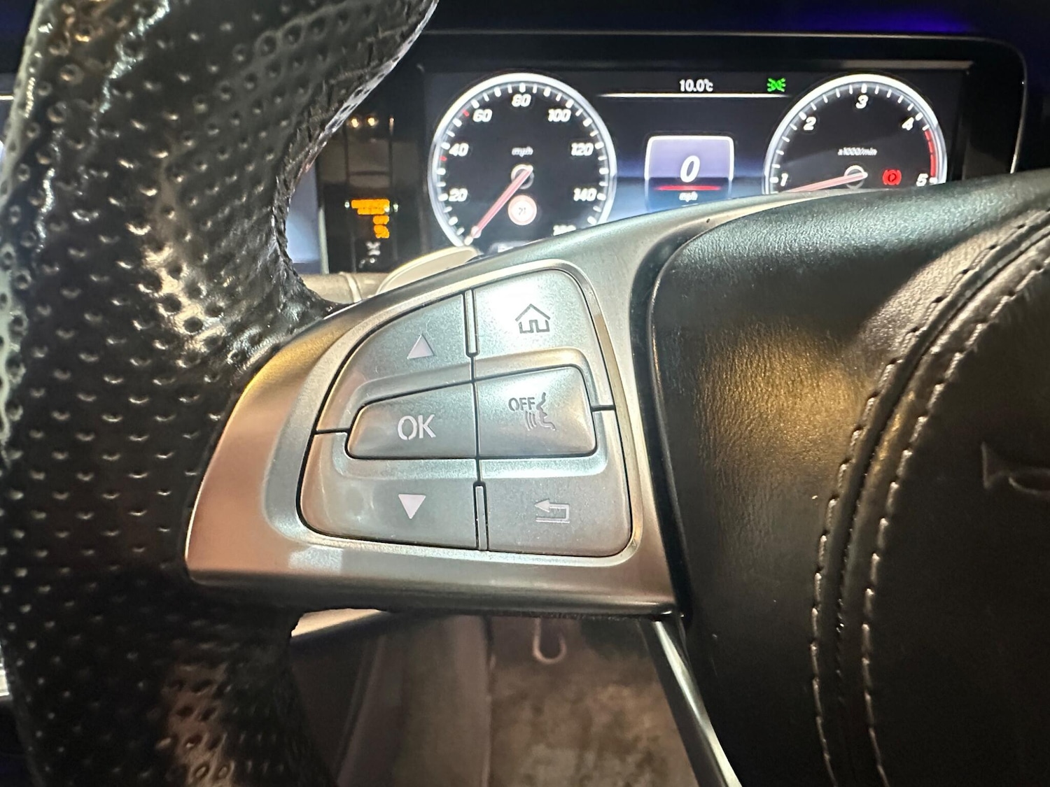 Used Mercedes-Benz S Class 2017 for sale - 76942654: Photo 32