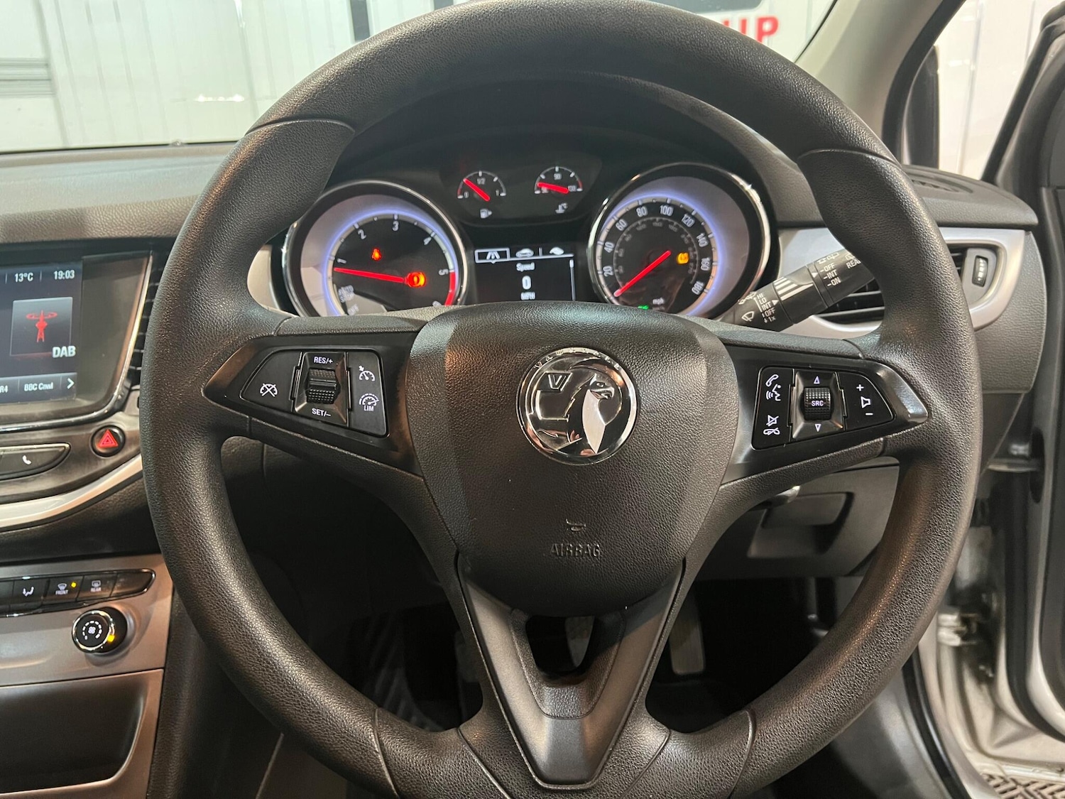 Used Vauxhall Astra for sale - 76476437: Photo 25