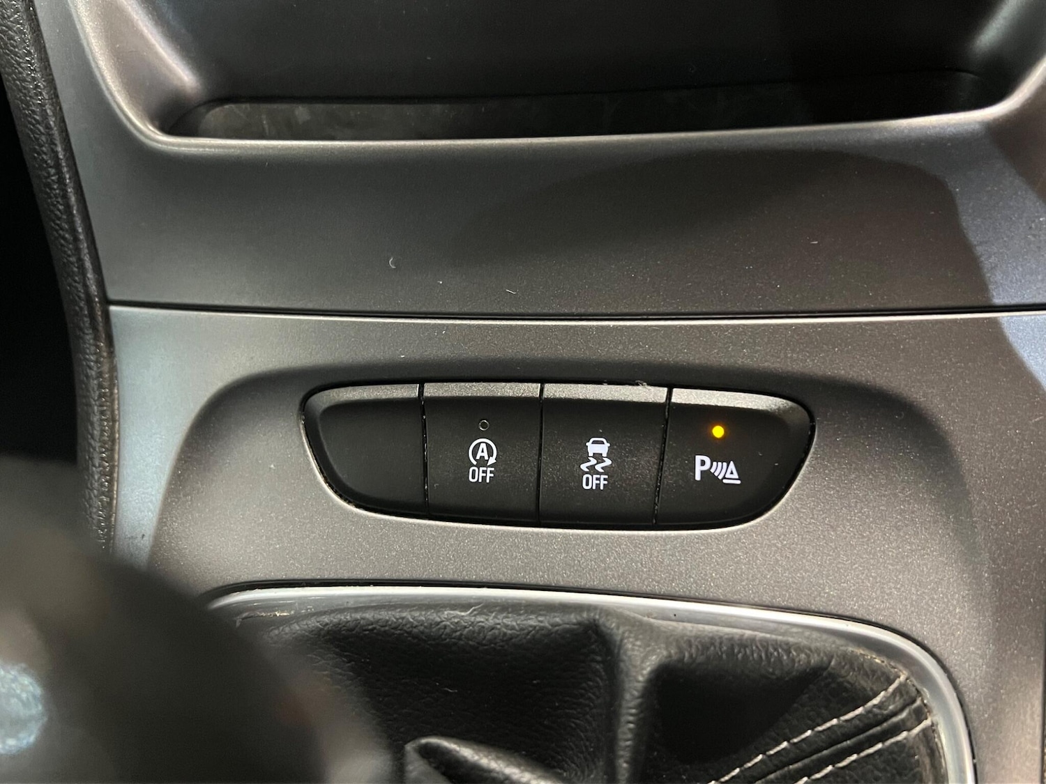 Used Vauxhall Astra for sale - 76476437: Photo 32