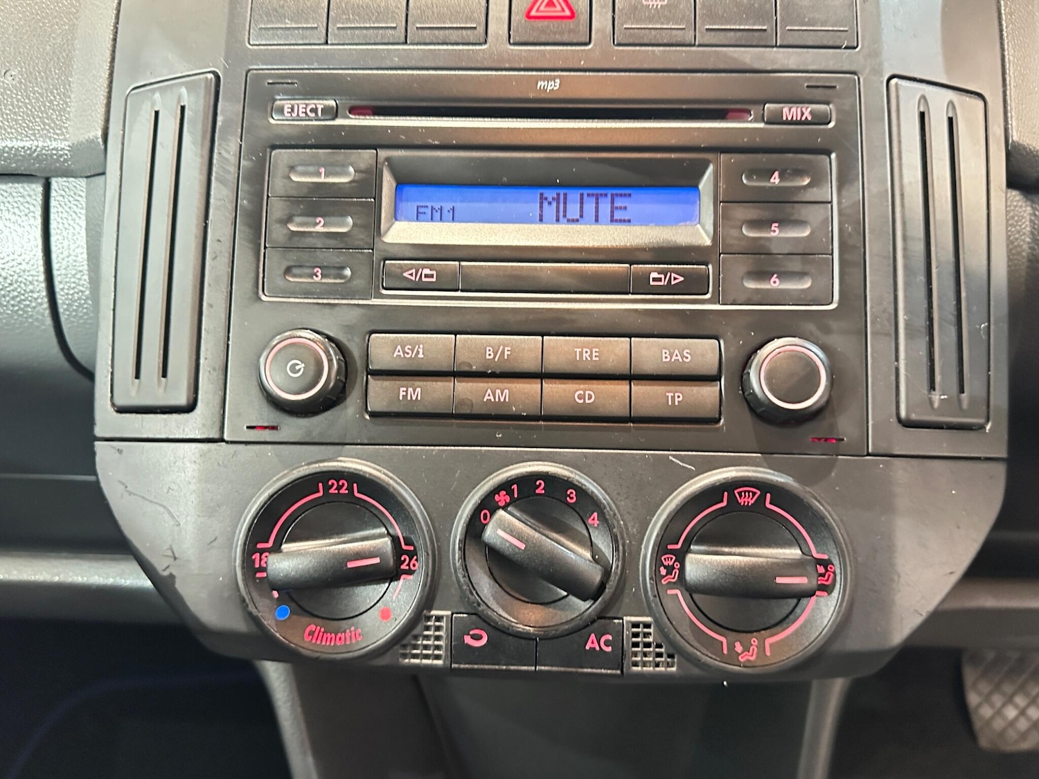 Used Volkswagen Polo 2007 for sale - 76667024: Photo 27