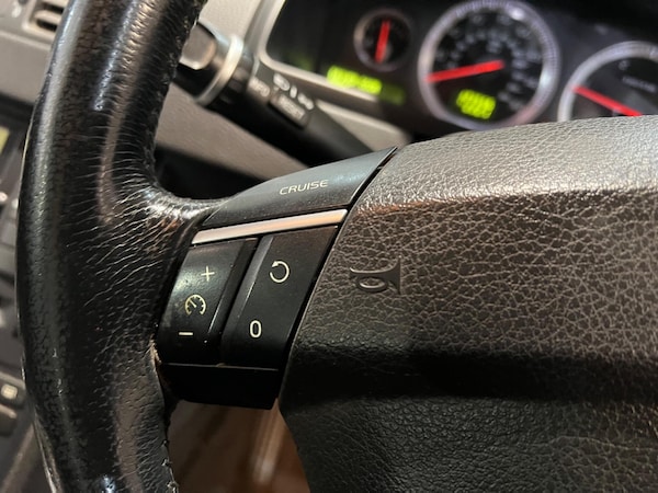 Used Volvo XC90 2010 for sale - 76099577: Photo 19