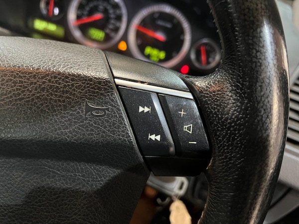 Used Volvo XC90 2010 for sale - 76099577: Photo 20