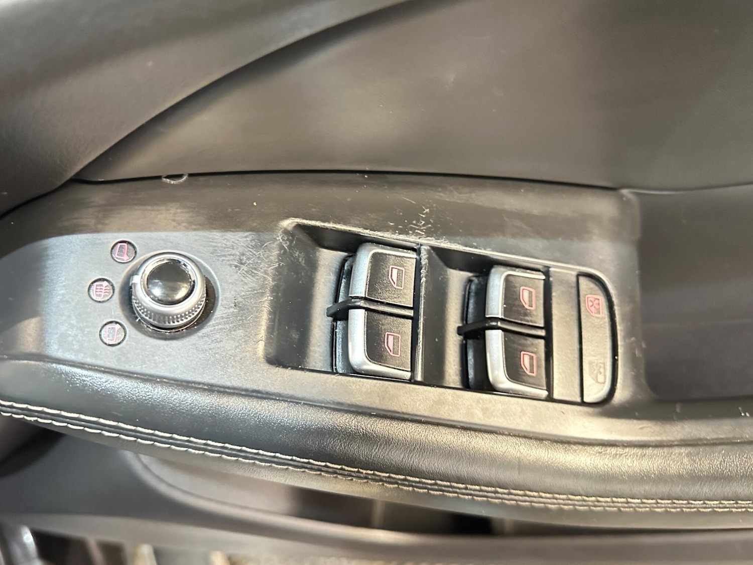 Used Audi Q5 2015 for sale - 76584269: Photo 37