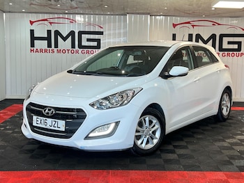 Used Hyundai i30 2016 for sale - 79533320: Photo