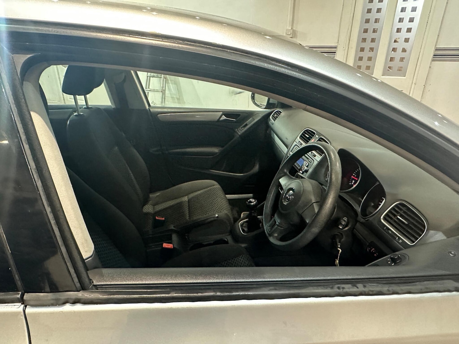 Used Volkswagen Golf 2010 for sale - 76992347: Photo 16