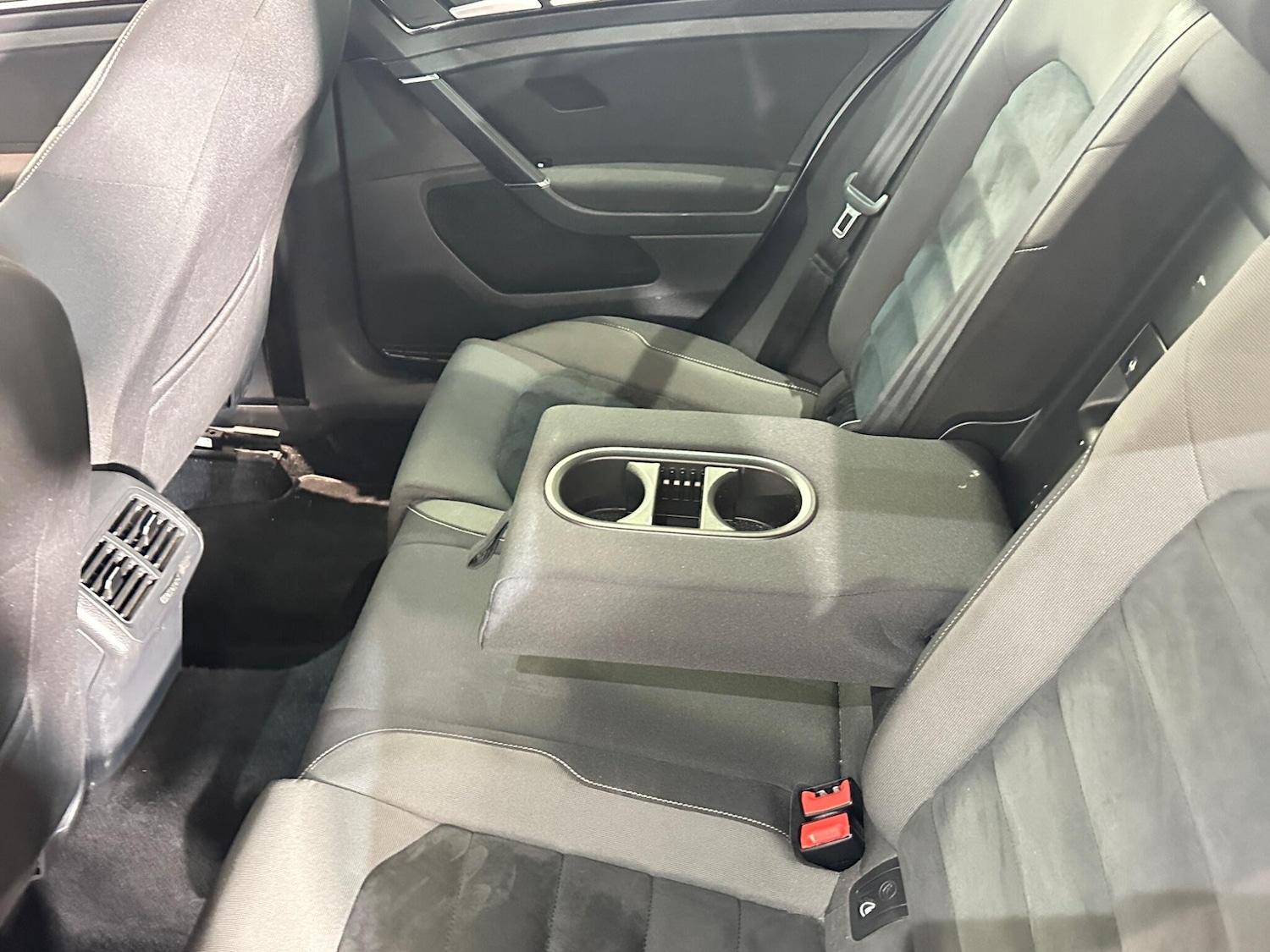 Used Volkswagen Golf 2013 for sale - 76512223: Photo 22