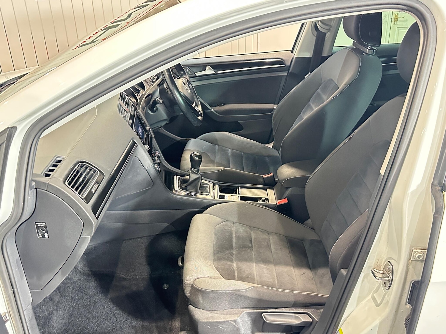 Used Volkswagen Golf 2013 for sale - 76512223: Photo 23