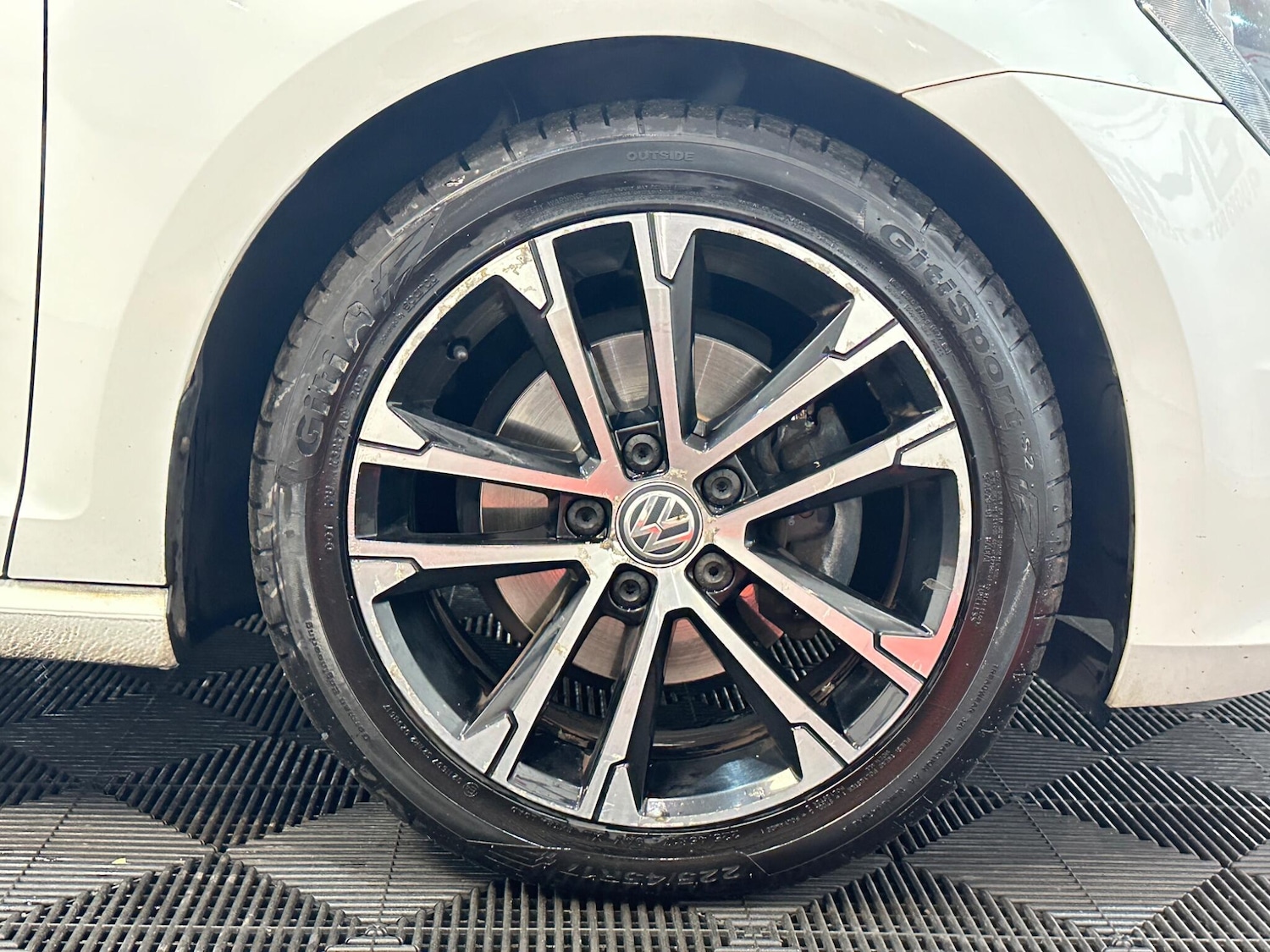 Used Volkswagen Golf 2013 for sale - 76512223: Photo 50