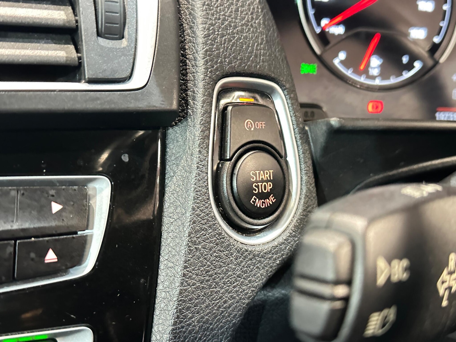 Used BMW M2 2018 for sale - 76942414: Photo 30