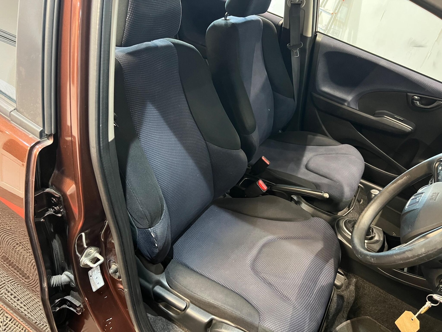 Used Honda Jazz 2011 for sale - 76122812: Photo 15