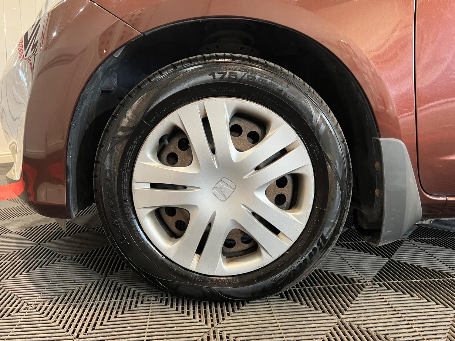 Used Honda Jazz 2011 for sale - 76122812: Photo 33