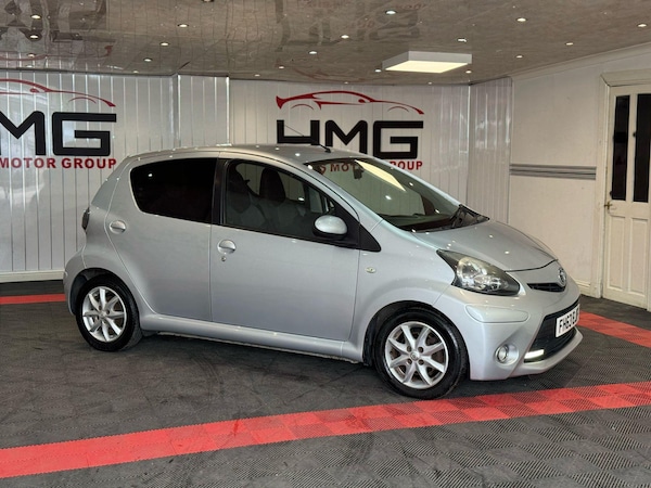 Used Toyota AYGO 2014 for sale - 75622939: Photo 11