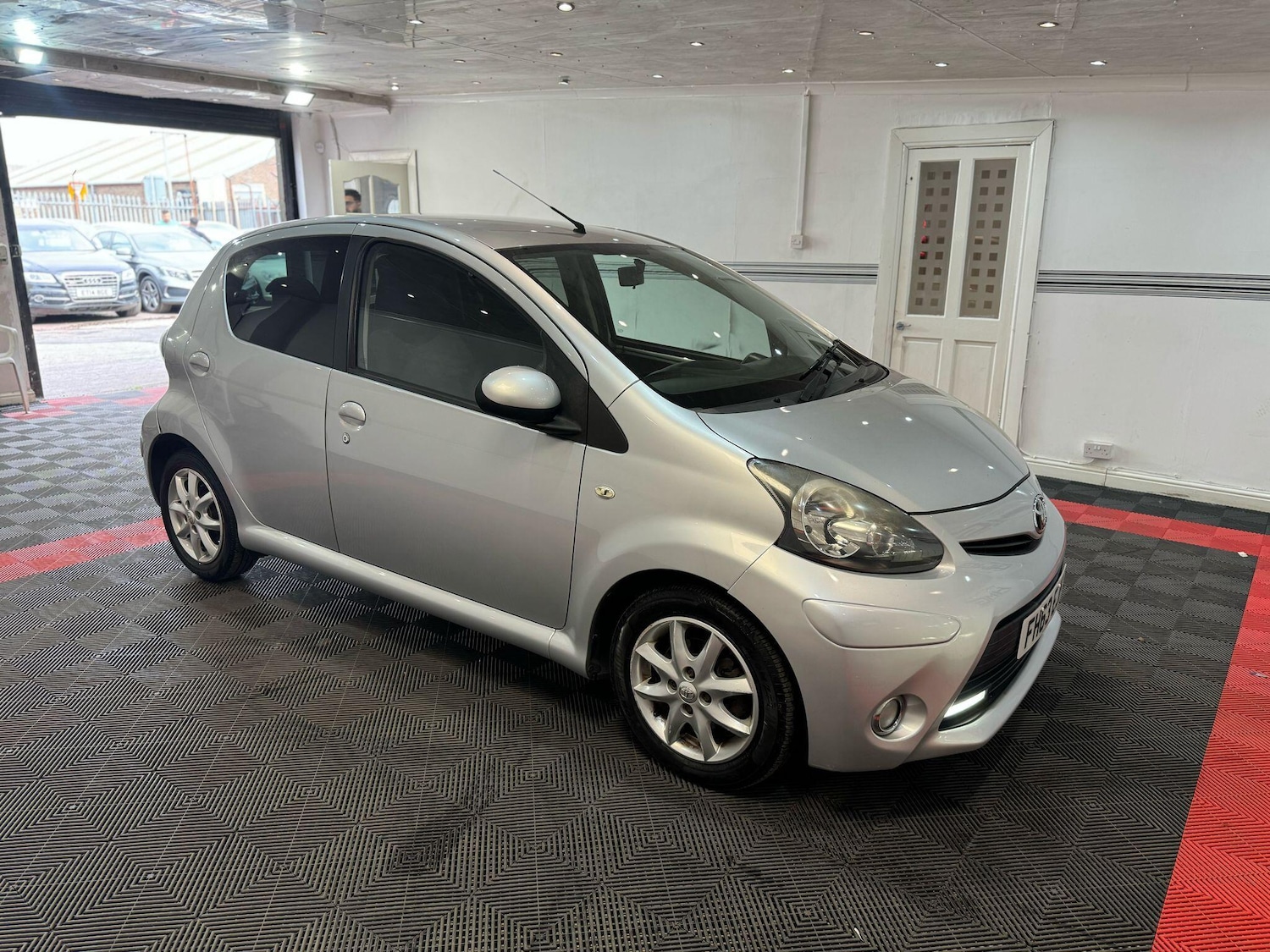 Vehicle 21