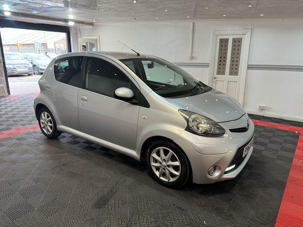Used Toyota AYGO 2014 for sale - 75622939: Photo 21