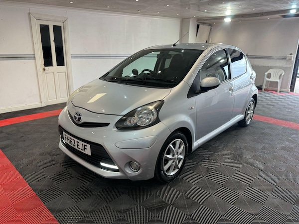 Used Toyota AYGO 2014 for sale - 75622939: Photo 24