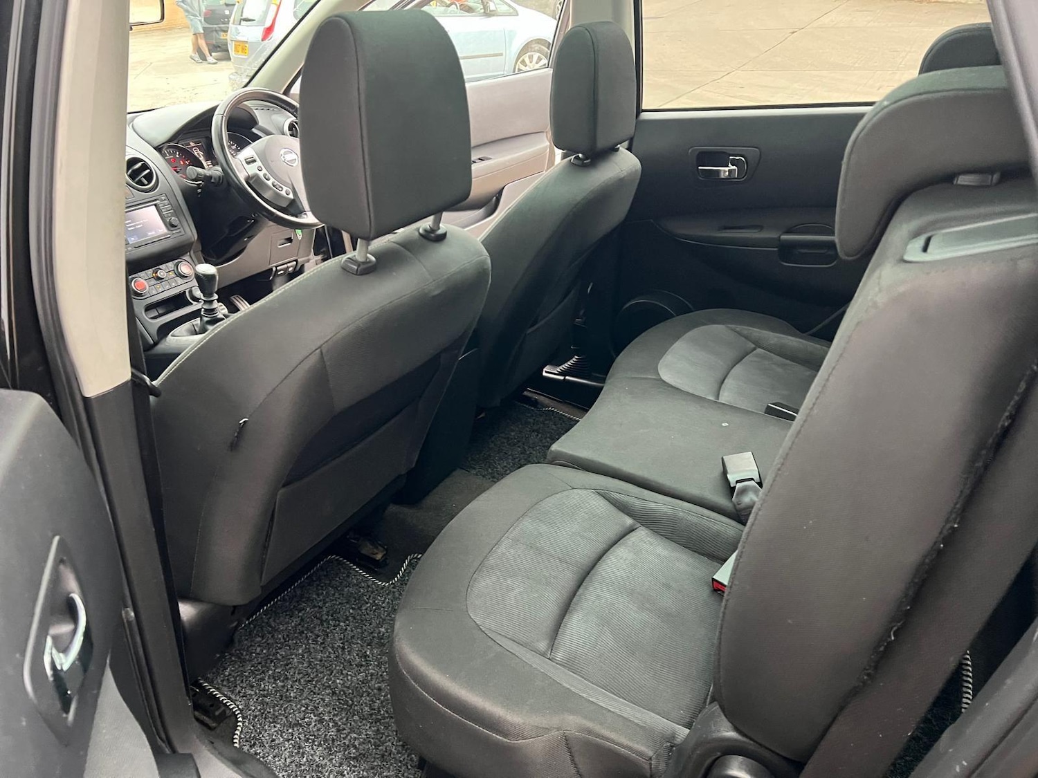 Used Nissan Qashqai+2 2010 for sale - 76538893: Photo 19