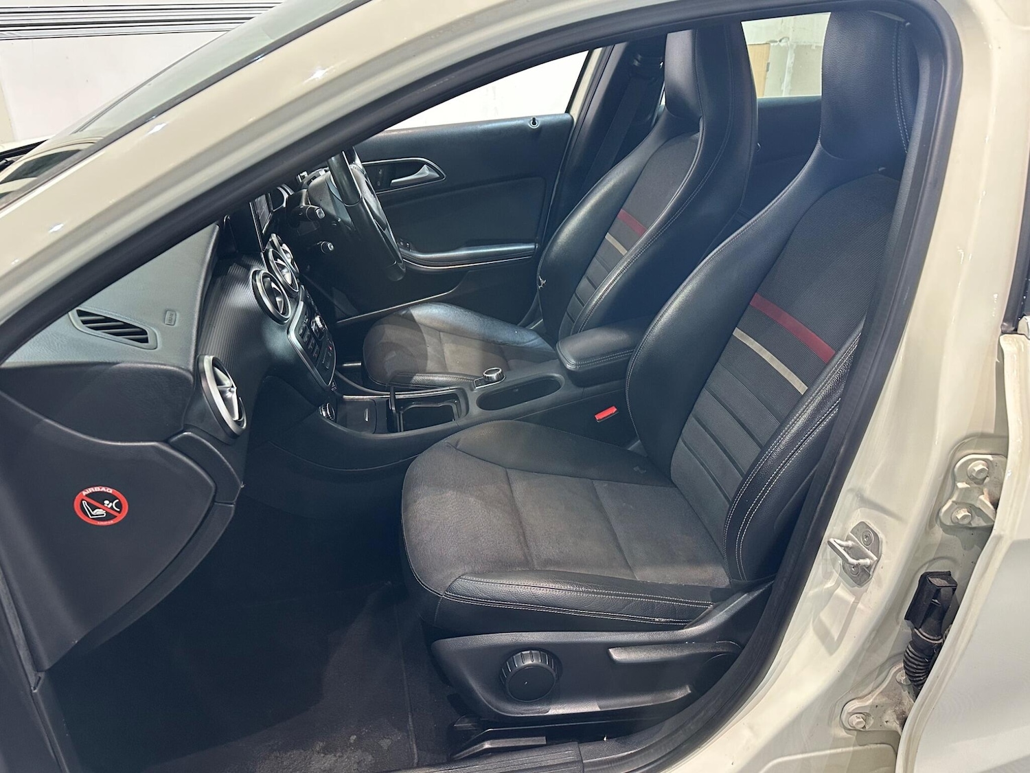 Used Mercedes-Benz A-Class for sale - 76995895: Photo 22