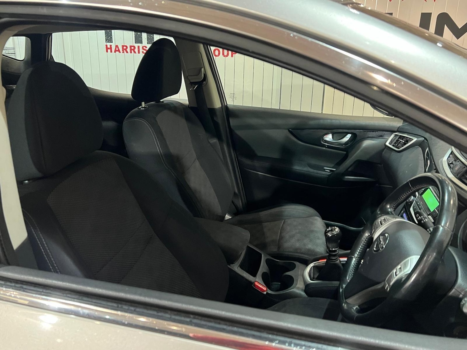 Used Nissan Qashqai 2015 for sale - 77016219: Photo 17