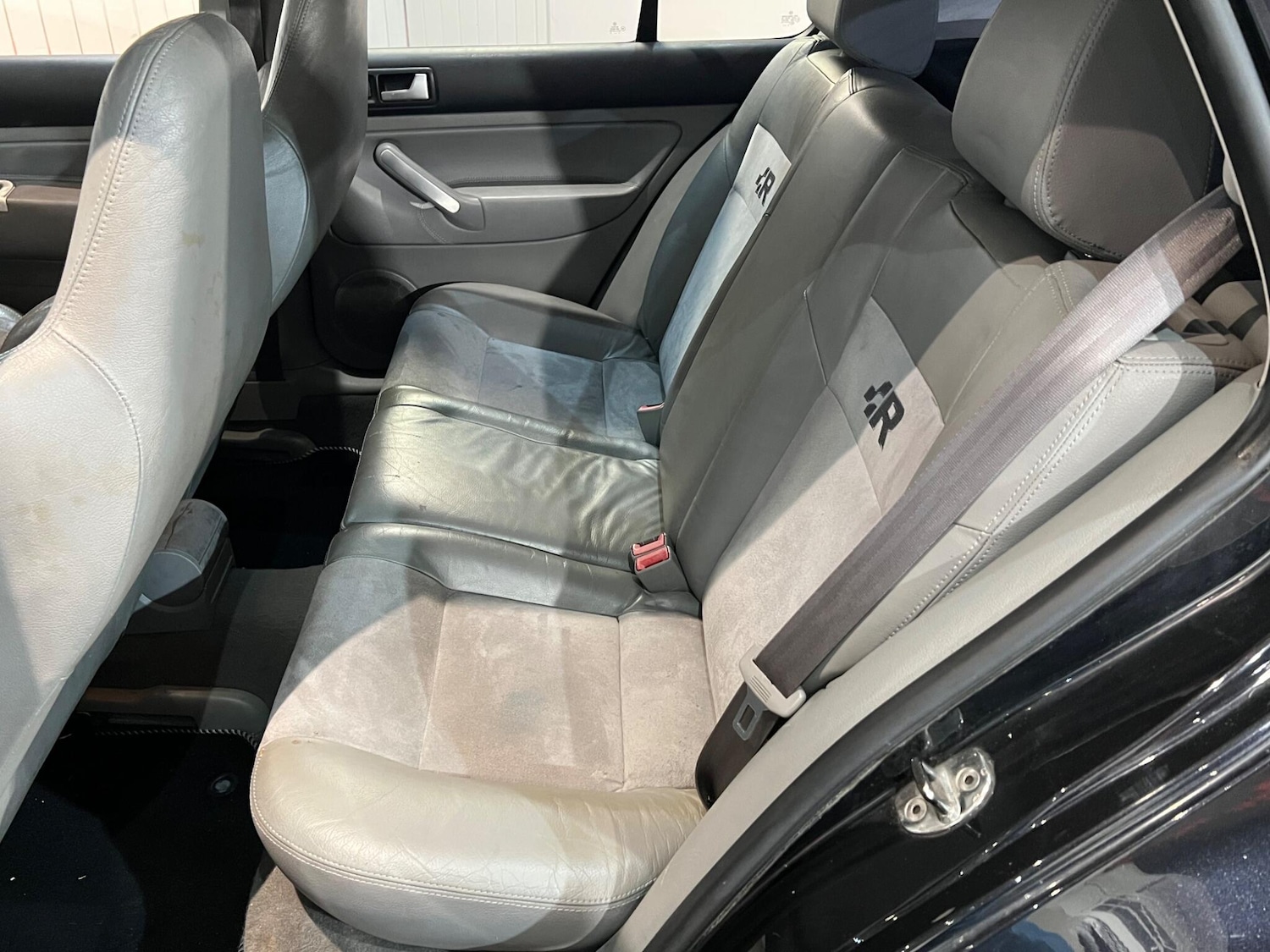 Used Volkswagen Golf 2003 for sale - 76270752: Photo 26